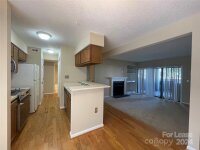 212 W 10th Street Unit 13, Charlotte, NC 28202, MLS # 4188983 - Photo #4