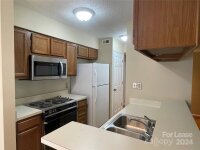 212 W 10th Street Unit 13, Charlotte, NC 28202, MLS # 4188983 - Photo #7