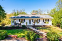 331 Eastover Circle, Lenoir, NC 28645, MLS # 4189517 - Photo #1