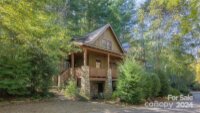 21 Chaucer Road, Black Mountain, NC 28711, MLS # 4189956 - Photo #2