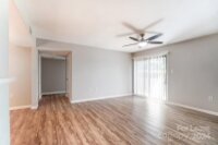 4918 Sardis Road Unit E, Charlotte, NC 28270, MLS # 4190085 - Photo #4