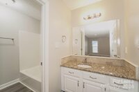 9504 Kent Village Drive, Charlotte, NC 28269, MLS # 4190908 - Photo #10