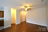 4751 Craigmoss Lane, Charlotte, NC 28278, MLS # 4190975 - Photo #4