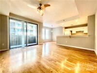 718 Trade Street Unit 302, Charlotte, NC 28202, MLS # 4191006 - Photo #4