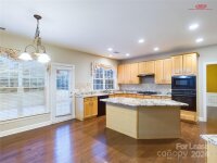 11027 Knight Castle Drive, Charlotte, NC 28277, MLS # 4191381 - Photo #11