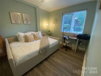 2427 Vail Avenue Unit B17, Charlotte, NC 28207, MLS # 4191731 - Photo #7