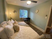 2427 Vail Avenue Unit B17, Charlotte, NC 28207, MLS # 4191731 - Photo #8