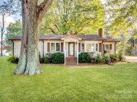 1875 Charlotte Highway, Mooresville, NC 28115, MLS # 4192037 - Photo #1