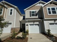 6329 Mallow Crossing Lane, Charlotte, NC 28213, MLS # 4192624 - Photo #1