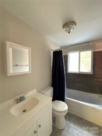 2700 Capitol Drive Unit 1, Charlotte, NC 28208, MLS # 4192682 - Photo #7