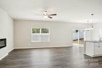 7020 Stoney Wood Lane, Charlotte, NC 28215, MLS # 4192695 - Photo #4