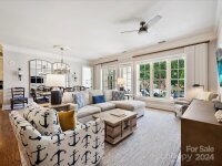 2823 Providence Road Unit 216, Charlotte, NC 28211, MLS # 4192699 - Photo #4