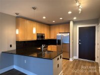 333 W Trade Street Unit 909, Charlotte, NC 28202, MLS # 4192939 - Photo #5