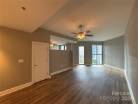 333 W Trade Street Unit 909, Charlotte, NC 28202, MLS # 4192939 - Photo #6