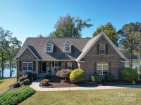 5212 Plantation Ridge Road, Charlotte, NC 28214, MLS # 4194046 - Photo #1