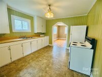 400 W Henry Street, Belmont, NC 28012, MLS # 4194254 - Photo #4