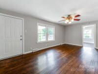 5216 Eaton Circle, Charlotte, NC 28208, MLS # 4194270 - Photo #4