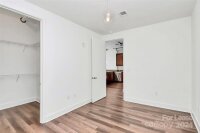 215 Pine Street Unit 4204, Charlotte, NC 28202, MLS # 4194373 - Photo #9