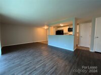 1624 Arlyn Circle Unit B, Charlotte, NC 28213, MLS # 4194466 - Photo #5