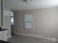 4233 Donnybrook Place, Charlotte, NC 28205, MLS # 4194607 - Photo #3