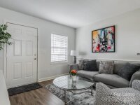 406 W 9th Street Unit 302, Charlotte, NC 28202, MLS # 4194680 - Photo #4