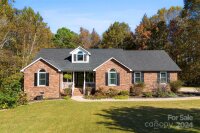 3006 Eaker Drive, Cherryville, NC 28021, MLS # 4194702 - Photo #1