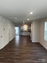 119 Villa Lane Unit 10, Lincolnton, NC 28092, MLS # 4194819 - Photo #5