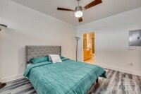 333 W Trade Street Unit 1802, Charlotte, NC 28202, MLS # 4195014 - Photo #20