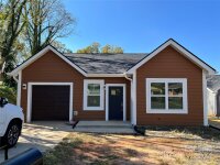 822 3rd St Place, Hickory, NC 28602, MLS # 4195171 - Photo #1