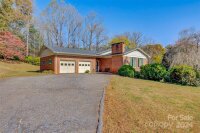 2112 Wendwood Drive, Lenoir, NC 28645, MLS # 4195300 - Photo #2