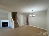 4603 Hunters Pointe Court, Charlotte, NC 28269, MLS # 4195473 - Photo #4