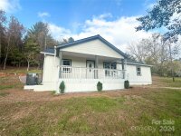 132 Wayside Place, Lenoir, NC 28645, MLS # 4195629 - Photo #2