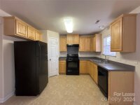 10609 Turkey Point Drive, Charlotte, NC 28214, MLS # 4195905 - Photo #4