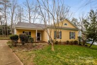 7027 Passeres Court, Charlotte, NC 28215, MLS # 4196137 - Photo #3