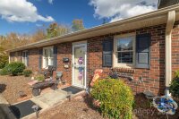 1419 19th Avenue Unit B7, Hickory, NC 28601, MLS # 4197189 - Photo #1