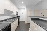 310 Arlington Avenue Unit 219, Charlotte, NC 28203, MLS # 4197217 - Photo #5