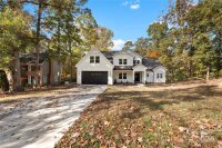 7409 Delta Lake Drive, Charlotte, NC 28215, MLS # 4197394 - Photo #1