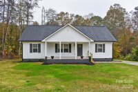 106 Pinecrest Drive, Shelby, NC 28152, MLS # 4197921 - Photo #1