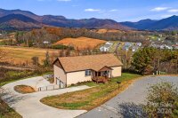 71 Foothills Cove, Clyde, NC 28721, MLS # 4198241 - Photo #1