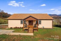 71 Foothills Cove, Clyde, NC 28721, MLS # 4198241 - Photo #2