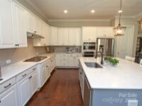 213 Wheatberry Hill Drive Unit 19, Matthews, NC 28104, MLS # 4199138 - Photo #15