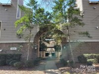 5003 Sharon Road Unit Q, Charlotte, NC 28210, MLS # 4199207 - Photo #3