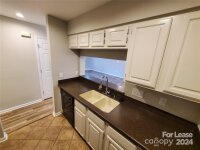 5003 Sharon Road Unit Q, Charlotte, NC 28210, MLS # 4199207 - Photo #10