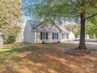 4614 Victory Lane, Charlotte, NC 28269, MLS # 4199540 - Photo #1