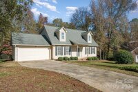 2111 Westminster Lane, Matthews, NC 28104, MLS # 4199789 - Photo #1