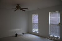 8700 Holly Creek Court, Charlotte, NC 28216, MLS # 4200241 - Photo #7