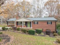 352 Birch Circle Drive, Hudson, NC 28638, MLS # 4202033 - Photo #1