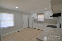 3844 Crestridge Drive, Charlotte, NC 28217, MLS # 4202375 - Photo #3