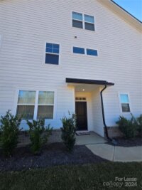 9726 Munsing Drive, Charlotte, NC 28269, MLS # 4202433 - Photo #2