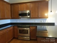 1903 Kenilworth Avenue Unit 109, Charlotte, NC 28203, MLS # 4202473 - Photo #4